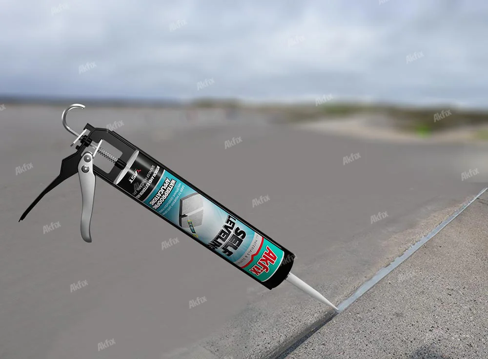 Application de mastic sur joint façade
